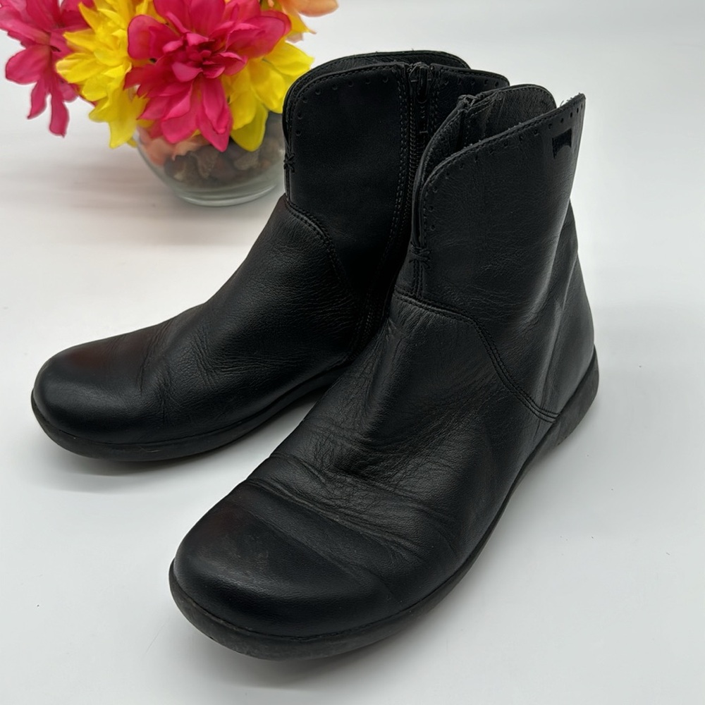 Camper Black Leather Ankle Boots Size EU 35 BAB5792